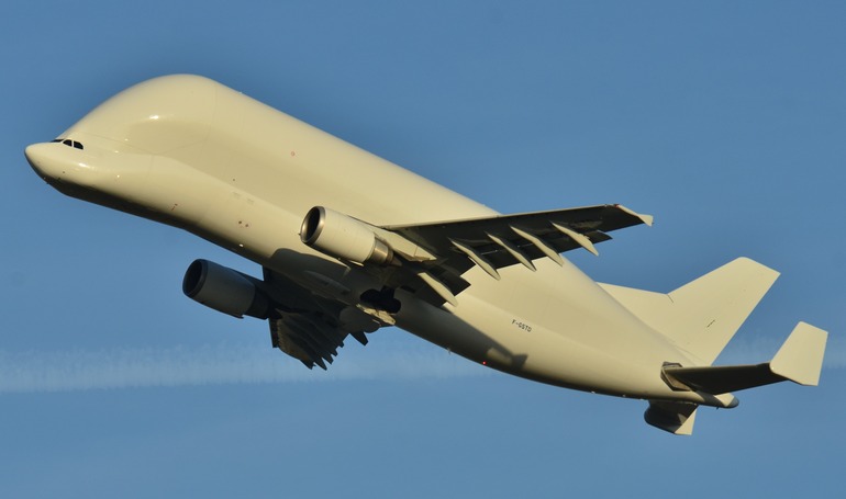 AIRBUS A-330-700 Beluga XL A337 aircraft photograph