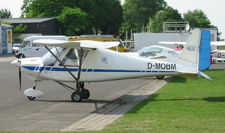 IKARUS C-42 IKARUS C-42 Bison C42 aircraft photograph