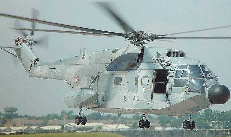 AEROSPATIALE SA-321 Super Frelon CHANGHE Z-8 SUD SA-321 Super Frelon FREL aircraft photograph
