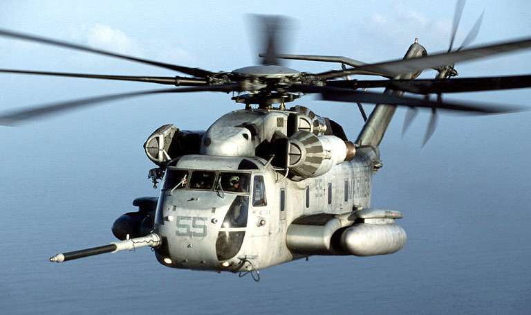 SIKORSKY CH-53E Super Stallion SIKORSKY MH-53E Sea Dragon SIKORSKY S-80 SIKORSKY CH-53K King Stallion H53S aircraft photograph