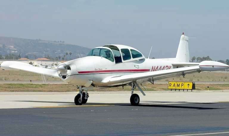 NORTH AMERICAN L-17 Navion NORTH AMERICAN NA-145 Navion NORTH AMERICAN NA-154 Navion NORTH AMERICAN U-18 Navion RYAN L-17 Navion RYAN Navion RYAN Super Navion RYAN U-18 Navion TUSCO Navion NAVI aircraft photograph