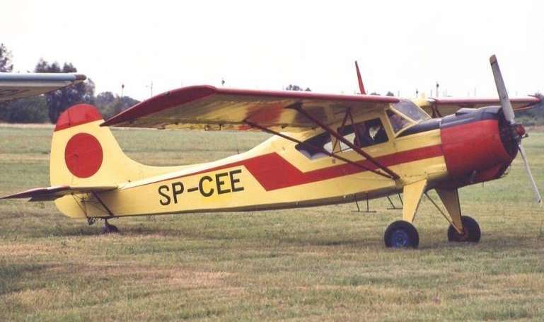 LIPNUR PZL-101 Gawron PZL-OKECIE PZL-101 Gawron PZ01 aircraft photograph