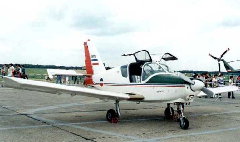 SAFAT 03 UTVA 75 UTVA V-53 UT75 aircraft photograph