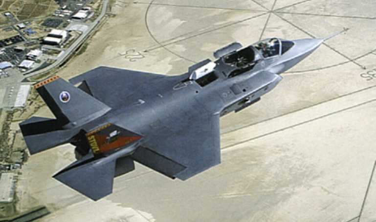 LOCKHEED MARTIN F-35B Lightning 2 VF35 aircraft photograph